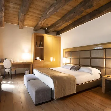 Il Borgo - 1711 Luxury Arlate