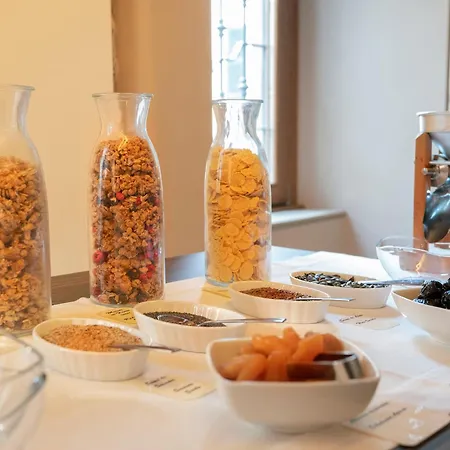 Il Borgo - 1711 Luxury Guest house Arlate